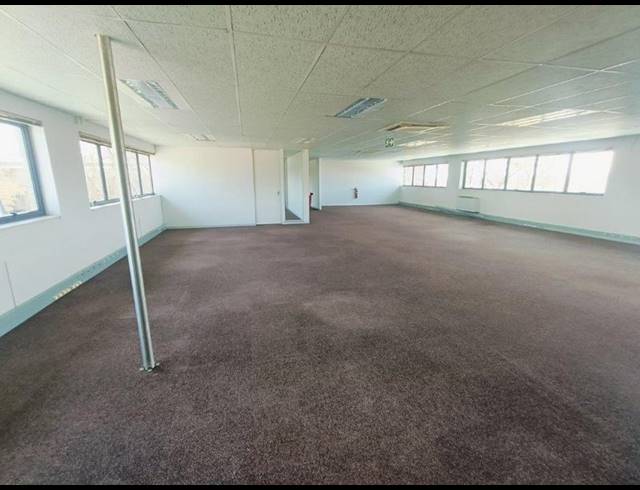 BUSINESS PROPERTY TO RENT IN RANDJESPARK